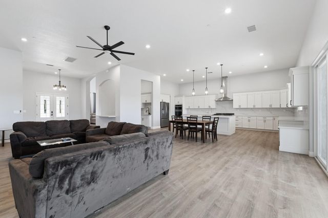 3709 Blue Gum Ave, Modesto, CA 95358