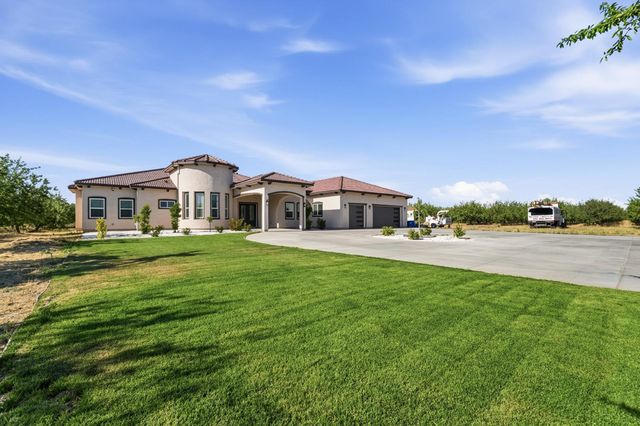 3709 Blue Gum Ave, Modesto, CA 95358