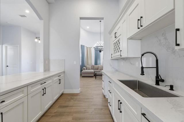 3709 Blue Gum Ave, Modesto, CA 95358