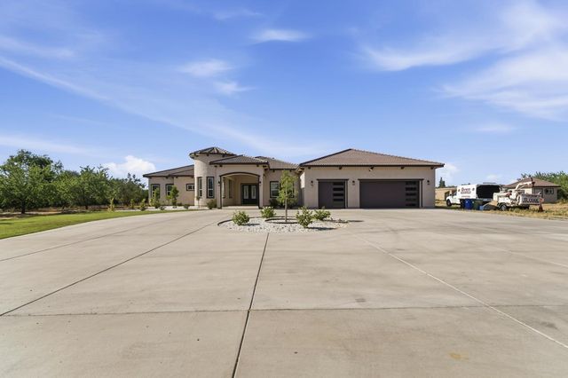 3709 Blue Gum Ave, Modesto, CA 95358
