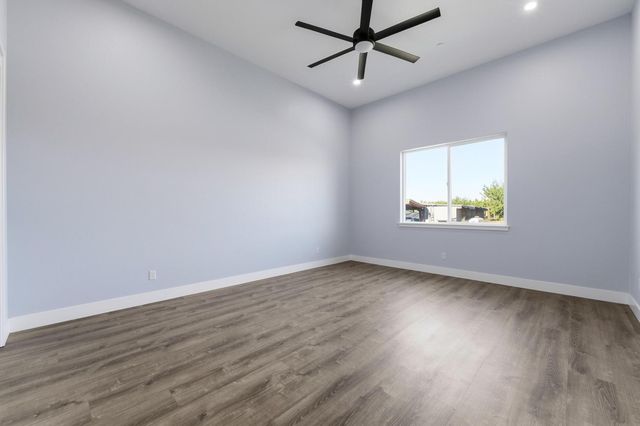 3709 Blue Gum Ave, Modesto, CA 95358