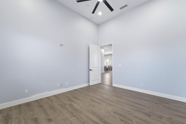 3709 Blue Gum Ave, Modesto, CA 95358