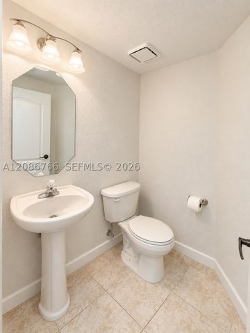 11034 NW 86th Ter 0, Doral, FL 33178