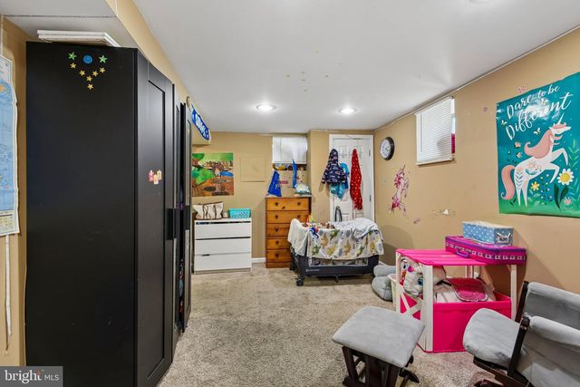 2917 LINGANORE AVE, Baltimore, MD 21234