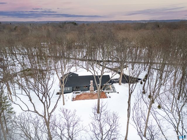 140 Mile Common Road, Easton, CT 06612