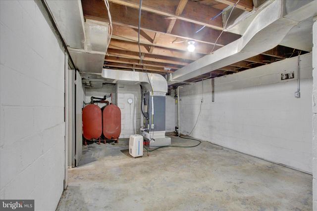 13285 OLD MILL RD, Waynesboro, PA 17268