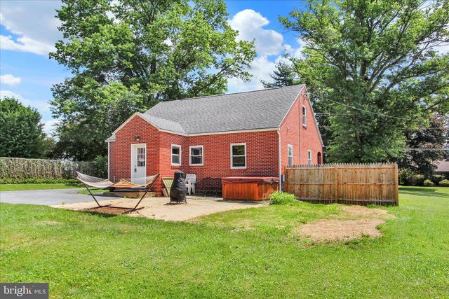 13285 OLD MILL RD, Waynesboro, PA 17268