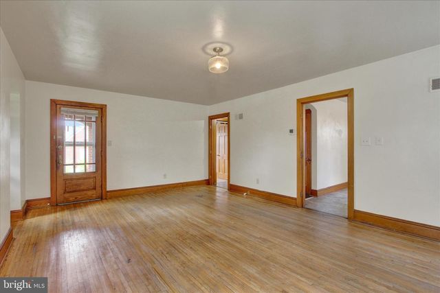 13285 OLD MILL RD, Waynesboro, PA 17268