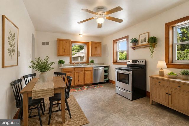 13285 OLD MILL RD, Waynesboro, PA 17268