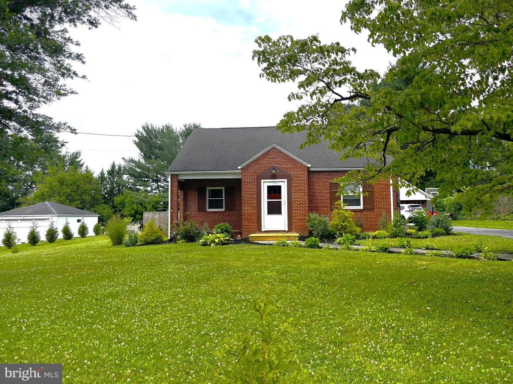 13285 OLD MILL RD, Waynesboro, PA 17268