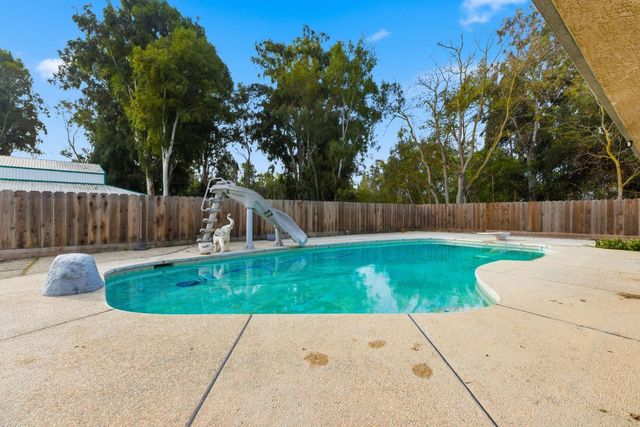 1034 Bliss Rd, Ceres, CA 95307