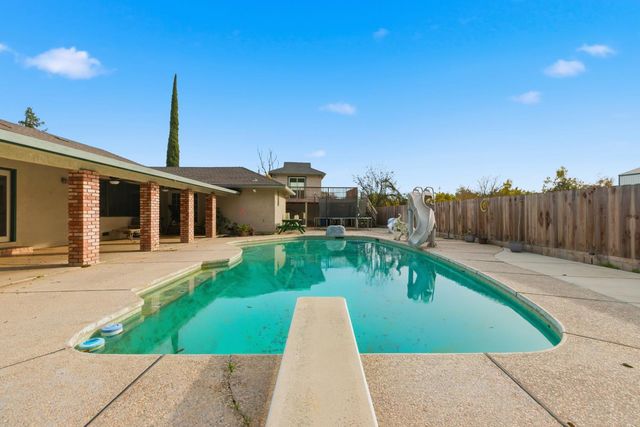 1034 Bliss Rd, Ceres, CA 95307