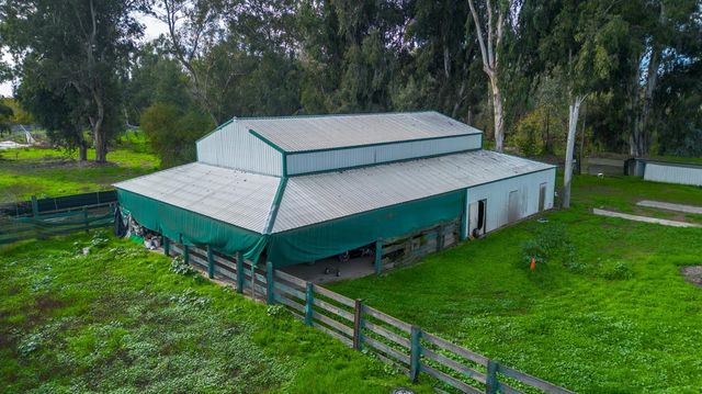 1034 Bliss Rd, Ceres, CA 95307