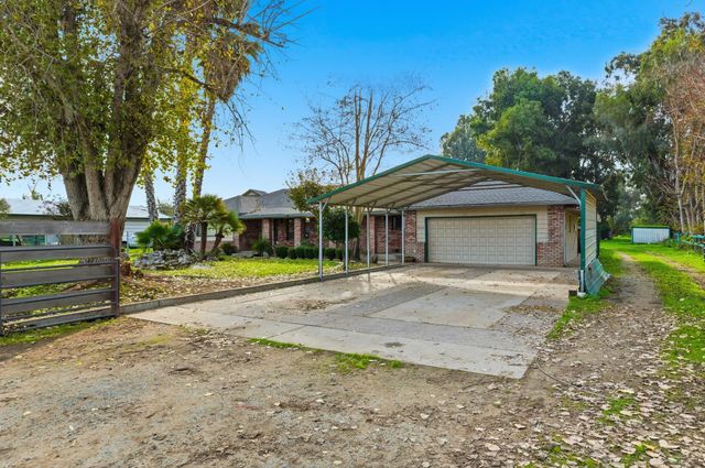 1034 Bliss Rd, Ceres, CA 95307