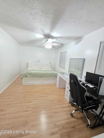 291 Overlook Rd, Louisville, KY 40229