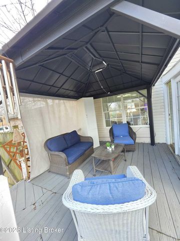 291 Overlook Rd, Louisville, KY 40229