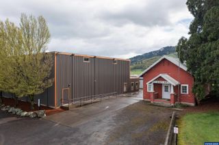 31575 Sand Ridge Rd, Lebanon, OR 97355