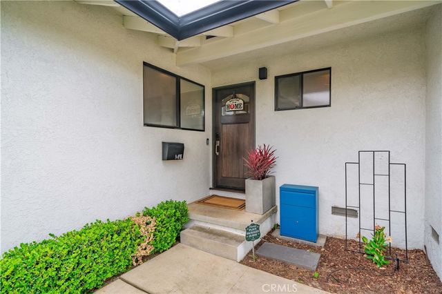 1740 E Francis, La Habra, CA 90631