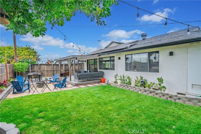 1740 E Francis, La Habra, CA 90631
