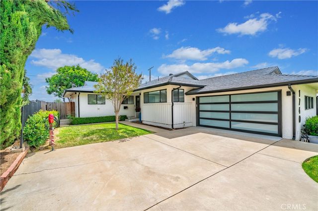 1740 E Francis, La Habra, CA 90631