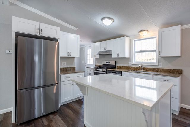 295 Rose Wood Lane, Ellijay, GA 30540