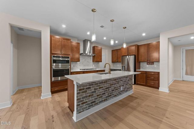 2422 Heron Watch Place, Fuquay Varina, NC 27526