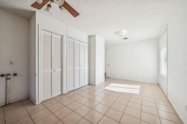 1611 Cloverleaf DR, Austin, TX 78723