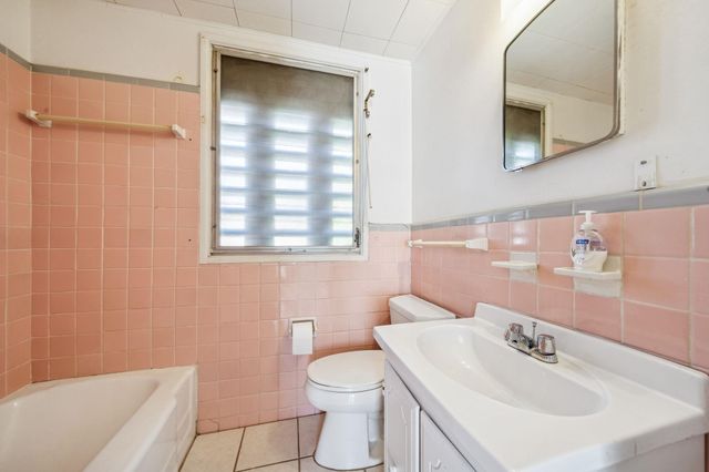 1611 Cloverleaf DR, Austin, TX 78723