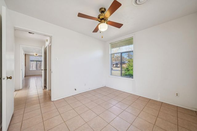 1611 Cloverleaf DR, Austin, TX 78723