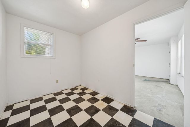 1611 Cloverleaf DR, Austin, TX 78723