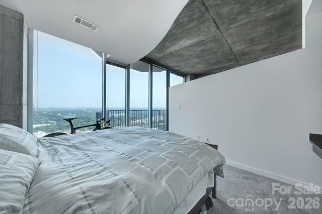 210 N Church Street 3112, Charlotte, NC 28202