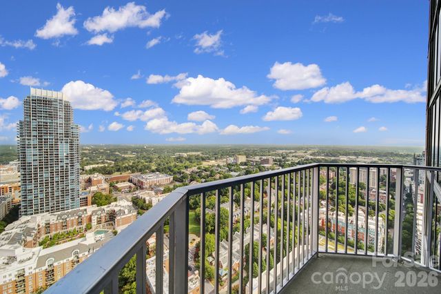 210 N Church Street 3112, Charlotte, NC 28202