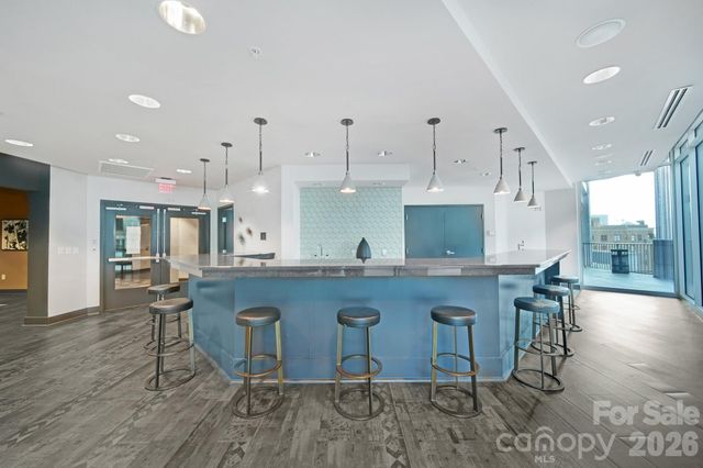 210 N Church Street 3112, Charlotte, NC 28202