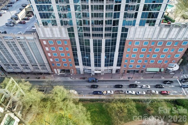 210 N Church Street 3112, Charlotte, NC 28202