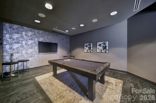 210 N Church Street 3112, Charlotte, NC 28202