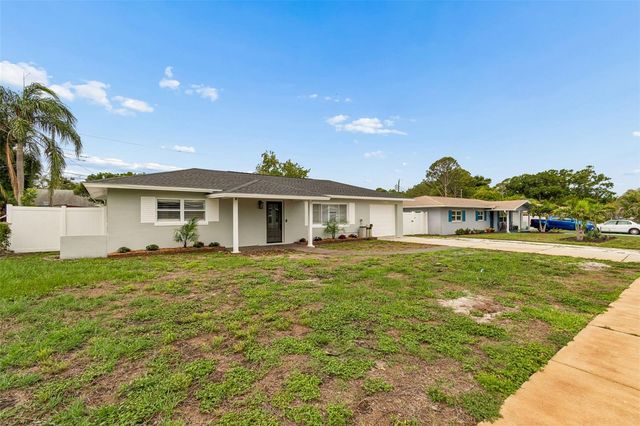 11490 59TH TERRACE, Seminole, FL 33772