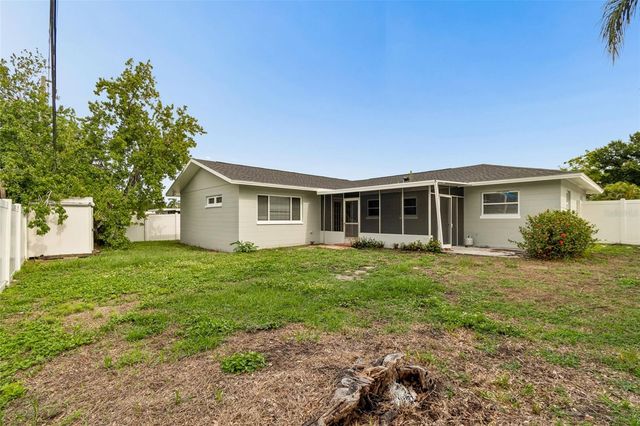 11490 59TH TERRACE, Seminole, FL 33772