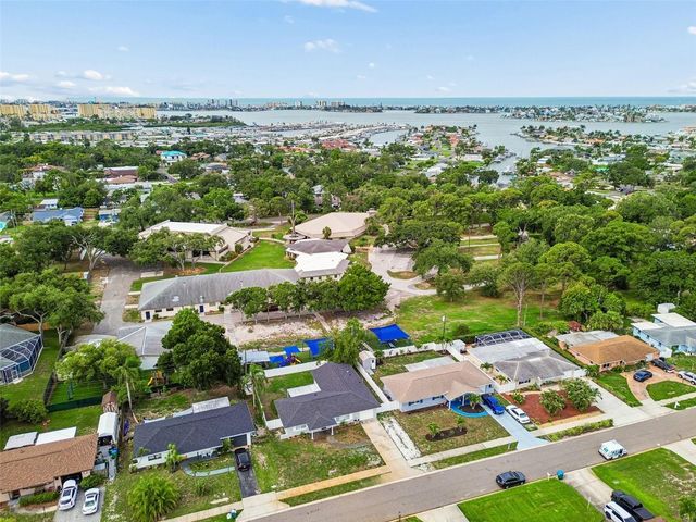 11490 59TH TERRACE, Seminole, FL 33772