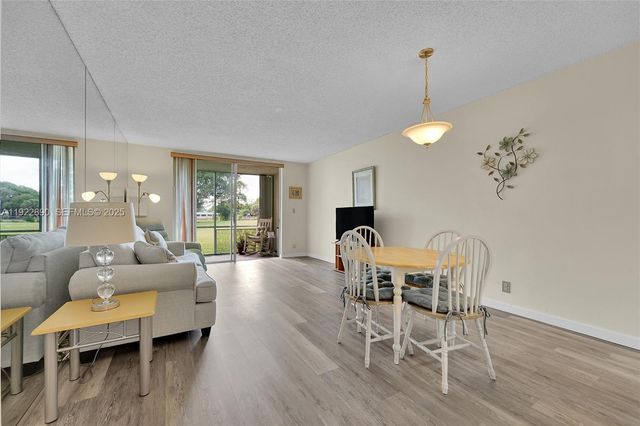 6890 Royal Palm Blvd 109H, Margate, FL 33063