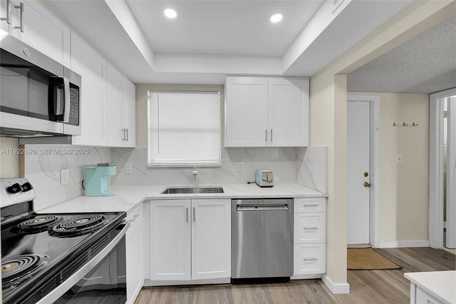 6890 Royal Palm Blvd 109H, Margate, FL 33063