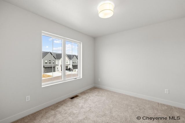 1421 OPEN RANGE RD, Cheyenne, WY 82007