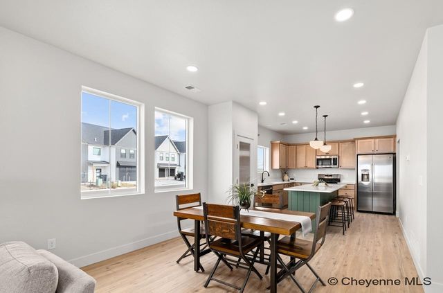 1421 OPEN RANGE RD, Cheyenne, WY 82007