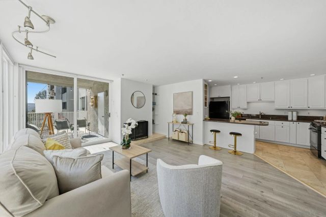 4016 Gresham D1, San Diego, CA 92109