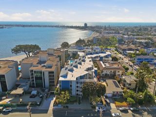 4016 Gresham D1, San Diego, CA 92109