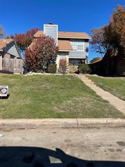 9984 Lone Eagle Drive, Fort Worth, TX 76108