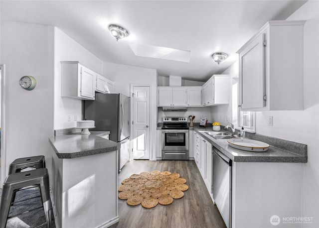 1649 Oak Ridge Drive, Camano Island, WA 98282