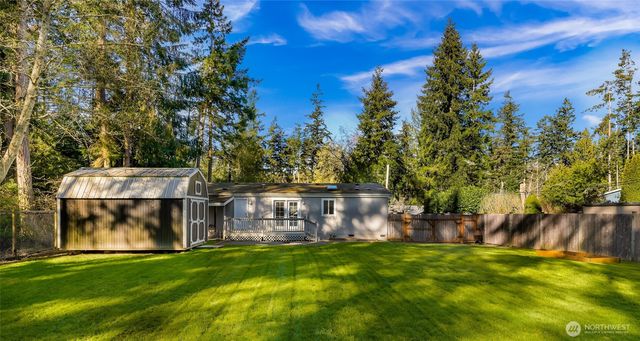 1649 Oak Ridge Drive, Camano Island, WA 98282