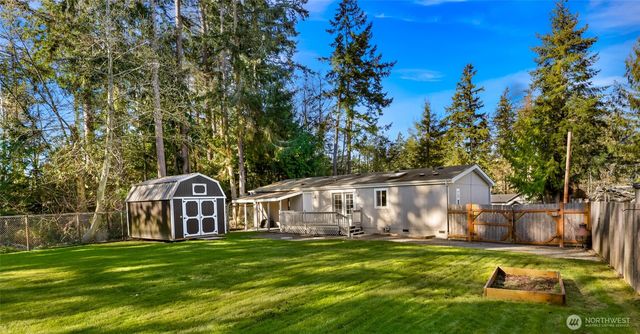 1649 Oak Ridge Drive, Camano Island, WA 98282