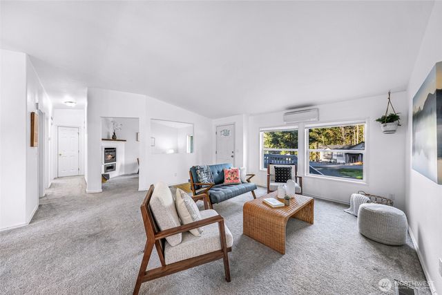 1649 Oak Ridge Drive, Camano Island, WA 98282