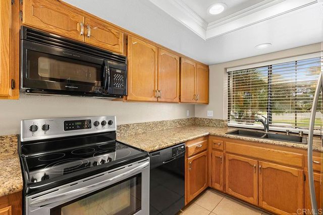 6976 Batiquitos Drive, Carlsbad, CA 92011